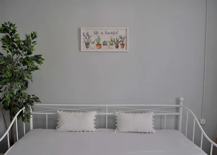 Naiada - 3 Bedrooms In Center Lefkáda